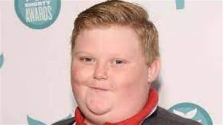 Brandon Bowen Height, Weight, Net Worth, Age, Birthday, Wikipedia, Who, Nationality, Biography