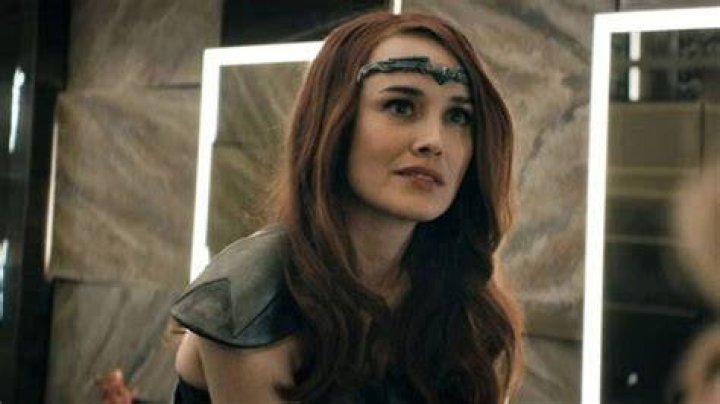 Is Actress Dominique Mcelligott Leaving The Boys? Possible Queen Maeve Death In The Next Episode