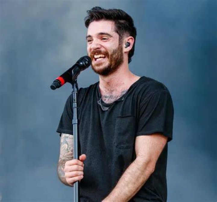 Jon Bellion Height, Weight, Net Worth, Age, Birthday, Wikipedia, Who, Instagram, Biography