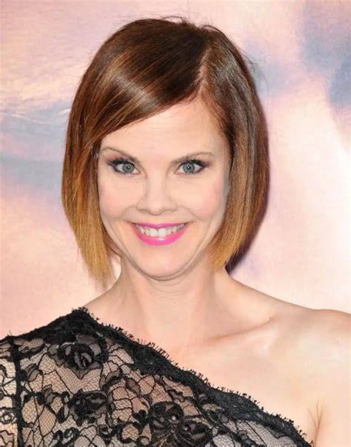 Kiersten Warren Height, Weight, Net Worth, Age, Birthday, Wikipedia, Who, Nationality, Biography