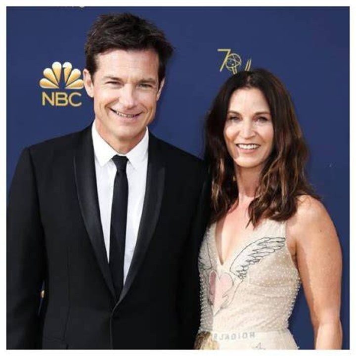 No, Jason Bateman Is Not Gay Instead Married To Amanda Anka Kids Family